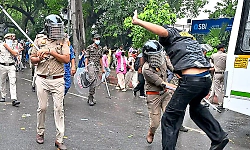 "Can't lathicharge just because there is agitation": Supreme Court