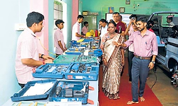 ಸುಳ್ಯ ಸರಕಾರಿ ಕಾಲೇಜಿನಲ್ಲಿ ಆಟೋಮೊಬೈಲ್‌ ಲ್ಯಾಬ್‌