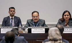 Nadda meets 'Reservation Hatao Andolan' protesters
