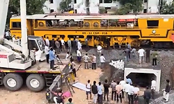 Railways; ಕೇವಲ 7 ಗಂಟೆ 15 ನಿಮಿಷದಲ್ಲಿ ಪ್ರೀಕಾಸ್ಟ್‌ ಆರ್‌ಸಿಸಿ ಪಾದಚಾರಿ ಸುರಂಗ ಅಳವಡಿಕೆ