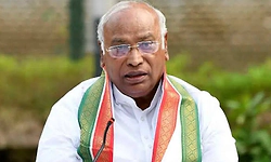 ಮರುವಿಂಗಡಣೆ ಮಾಹಿತಿ ಹಂಚಿಕೊಳ್ಳಿ: ಕೇಂದ್ರಕ್ಕೆ ಖರ್ಗೆ