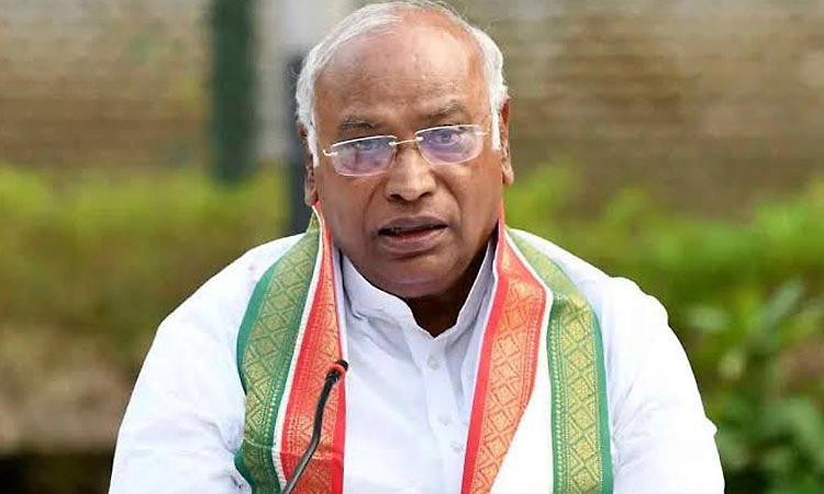 ಮರುವಿಂಗಡಣೆ ಮಾಹಿತಿ ಹಂಚಿಕೊಳ್ಳಿ: ಕೇಂದ್ರಕ್ಕೆ ಖರ್ಗೆ