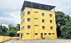 ಸುಧೆಕ್ಕಾರ್‌ ಹಾಸ್ಟೆಲ್‌ ಬಳಕೆಯಾಗದೆ ವ್ಯರ್ಥ