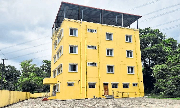 ಸುಧೆಕ್ಕಾರ್‌ ಹಾಸ್ಟೆಲ್‌ ಬಳಕೆಯಾಗದೆ ವ್ಯರ್ಥ