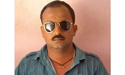ಗಾಜಿನ ಬ್ಲಾಕ್‌ ಬಿದ್ದು ವ್ಯಕ್ತಿ ಸಾವು