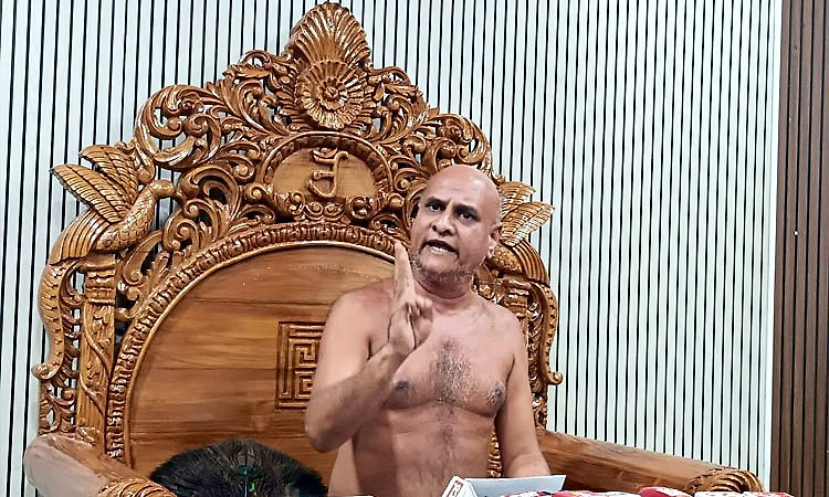 ಜೈನ ಸಮಾಜದ ಬೇಡಿಕೆಗಳನ್ನು ಈಡೇರಿಸದಿದ್ರೆ ಸಲ್ಲೇಖನ ವ್ರತ - ಶ್ರೀಗುಣಧರನಂದಿ ಮಹಾರಾಜ