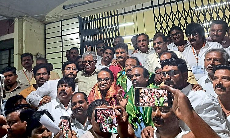 Kalaburagi: ಈಶಾನ್ಯ ಶಿಕ್ಷಕರ ಮತಕ್ಷೇತ್ರ; ಬಿಜೆಪಿಯ ನಮೋಶಿ ಗೆಲುವು