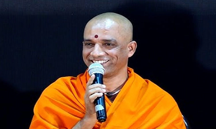 ಪಕ್ಷ ನಿಷ್ಠ ಡಿ.ಕೆ. ಶಿವಕುಮಾರ್‌ ಅವರಿಗೆ  ಸಿಎಂ ಸ್ಥಾನ ನೀಡಿ: ನಿರ್ಮಲಾನಂದನಾಥ ಶ್ರೀ