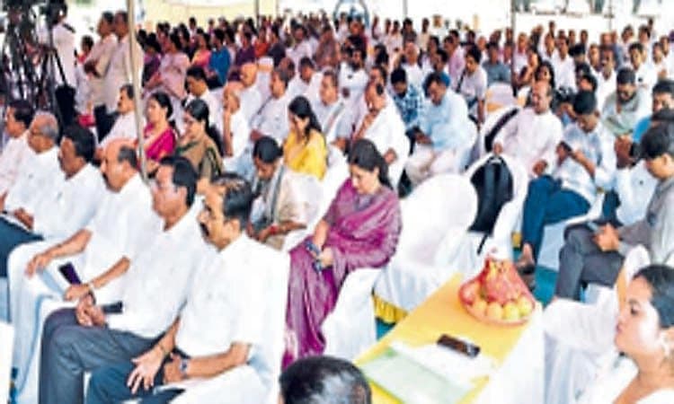 ಲಕ್ಷ್ಮೀ, ಜ್ಞಾನ, ಕ್ರಿಯಾಶಕ್ತಿ ಒಗ್ಗೂಡಿದಾಗ ಸಮಾಜದ ಶ್ರೇಯಸ್ಸು: ಒಡಿಯೂರು ಶ್ರೀ