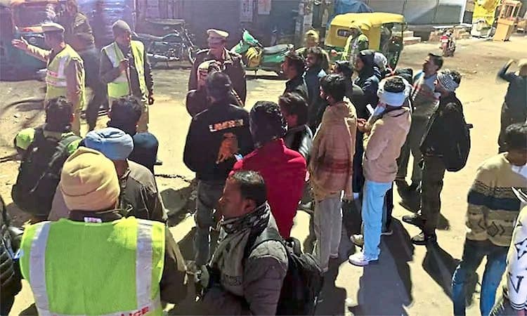 ‌Delhi:ಹೊಸ ವರ್ಷಾಚರಣೆ ಸಂಭ್ರಮದ ಸಿದ್ಧತೆ-ಪೊಲೀಸ್‌ ದಾಳಿ-285 ಮಂದಿ ಬಂಧನ, ಡ್ರಗ್ಸ್‌ ಜಪ್ತಿ