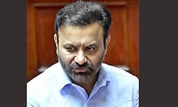 ವಿಧಾನಸಭಾ ಚುನಾವಣೆ ಹಿನ್ನೆಲೆಯಲ್ಲಿ ಕೇರಳ ಸಿಎಂ ಸುಳ್ಳು ಹೇಳಿಕೆ: ಸಂತೋಷ್‌ ಲಾಡ್