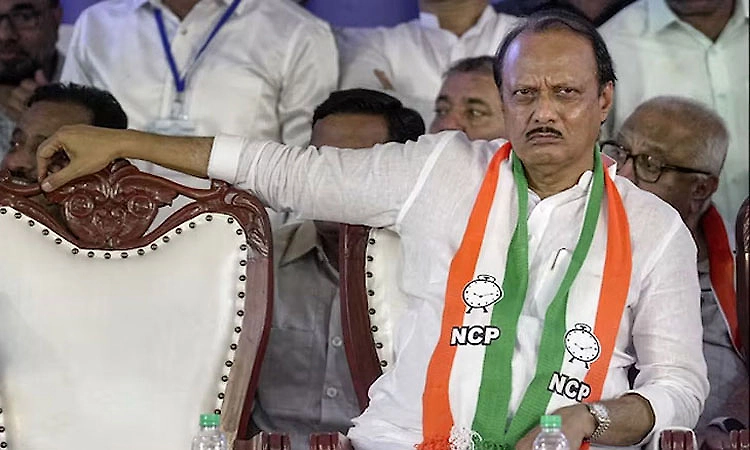 Plane carrying Maharashtra Deputy CM Ajit Pawar crashes during landing