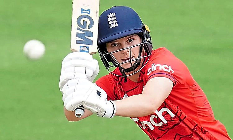 Amy Jones replaces injured Litchfield in UP Warriorz