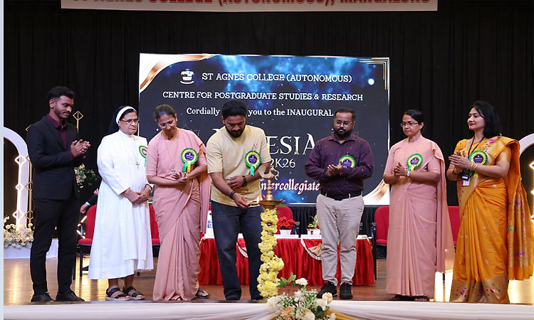 ಇತಿಹಾಸವನ್ನು ಸಮಗ್ರವಾಗಿ ಅರ್ಥ ಮಾಡಿಕೊಳ್ಳಬೇಕು: ವಿವೇಕ್‌ ಆಳ್ವ