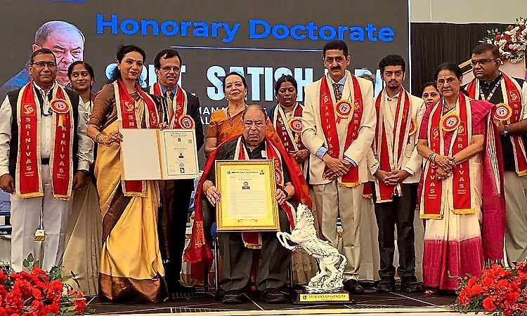 T Satish U Pai conferred honorary doctorate by Srinivas University in Mangaluru