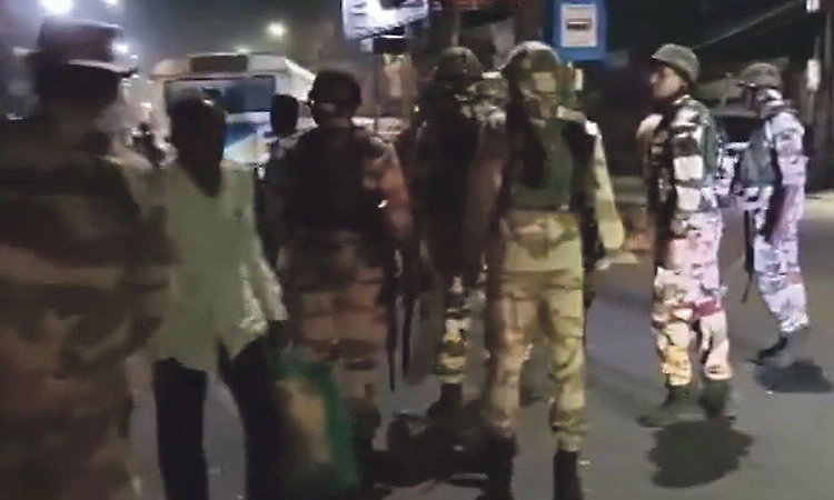 Clashes erupt during Ram Navami processions in Bengal's Murshidabad, security tightened