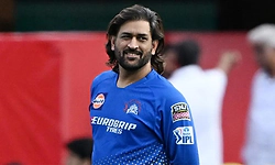 Dhoni set to miss first two weeks of IPL due to calf strain