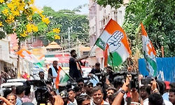 Davanagere: ಬಿಜೆಪಿ-ಕಾಂಗ್ರೆಸ್ ಪಂಥಾಹ್ವಾನ ಸಮರ: ಸವಾಲು ಸ್ವೀಕರಿಸಿ ಬಂದ ಪ್ರದೀಪ್‌ ಈಶ್ವರ್