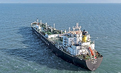 47000 ಟನ್ ಎಲ್ಪಿಜಿ ಹೊತ್ತ ಮತ್ತೊಂದು ನೌಕೆ ಗುಜರಾತ್‌ಗೆ ಆಗಮನ