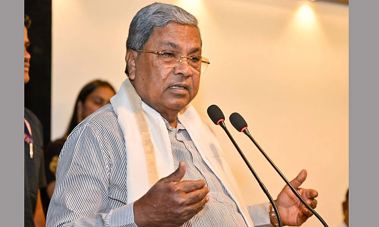 ರಾಜ್ಯದಲ್ಲಿ ದ್ವಿಭಾಷಾ ನೀತಿ ಮಾಡಿಲ್ಲ, ಹಿಂದಿ ಕಡ್ಡಾಯವಿಲ್ಲ: ಸಿಎಂ ಸಿದ್ದರಾಮಯ್ಯ