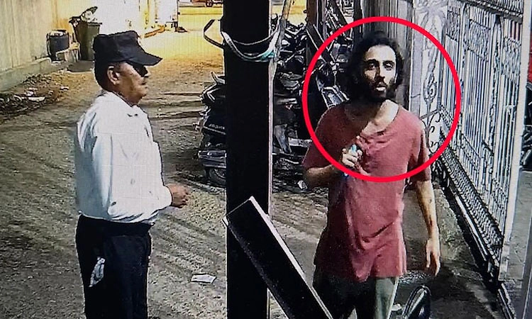 Mumbai: ಗಾರ್ಡ್ಸ್‌ ಗಳಿಗೆ ಚೂರಿ ಇರಿದ ಆರೋಪಿ ಜುಬೇರ್ ಅನ್ಸಾರಿ ಐಸಿಸ್‌ ಸೇರಲು ಇಚ್ಛಿಸಿದ್ದ!