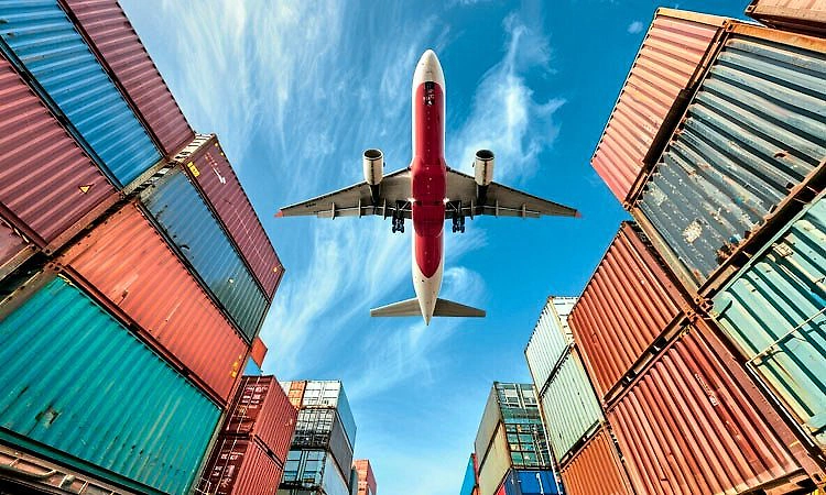 ಜೆಟ್‌ ಇಂಧನ ಬೆಲೆ ಏರಿಕೆ..: ಸರ್ಕಾರಕ್ಕೆ ಪತ್ರ ಬರೆದ ವಿಮಾನ ಯಾನ ಸಂಸ್ಥೆಗಳು!