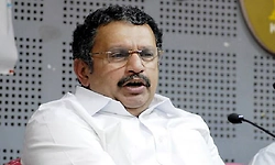 Critics of Sabarimala gold loss probe should also speak about Ayodhya, says Kerala Minister
