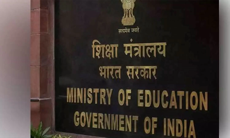 Education Department: ವಿದ್ಯಾರ್ಥಿಗಳು ಮೃತ ಪಟ್ಟರೆ ಪೊಲೀಸರಿಗೆ ತಕ್ಷಣ ತಿಳಿಸಿ: ಇಲಾಖೆ
