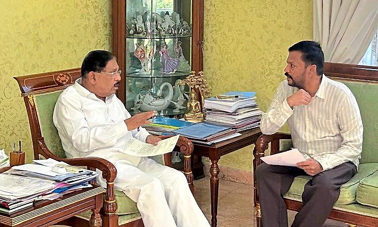 ಹುಲಸೂರು ತಾಲೂಕು ಬರಗಾಲ ಘೋಷಣೆಗೆ ವಿಜಯಸಿಂಗ್ ಒತ್ತಾಯ