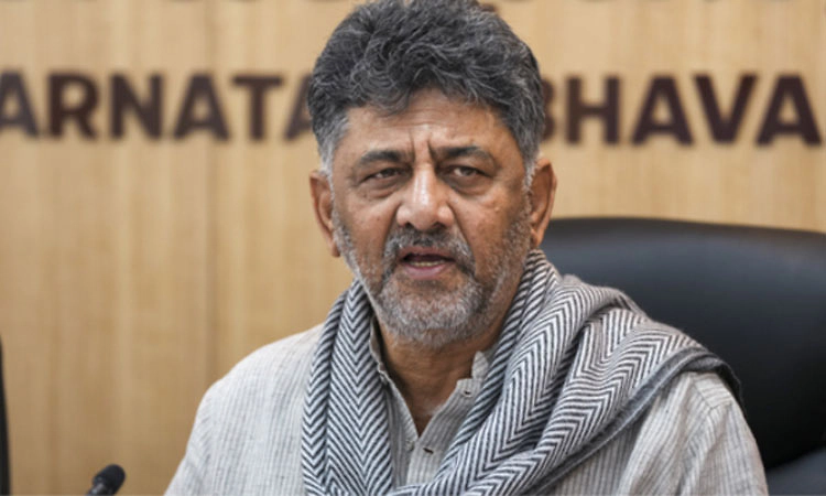 5 ನಗರದಲ್ಲಿ ಕೈಗಾರಿಕೆ ಅಭಿವೃದ್ಧಿ: ಸಿಎಂ ಸೂಚನೆ