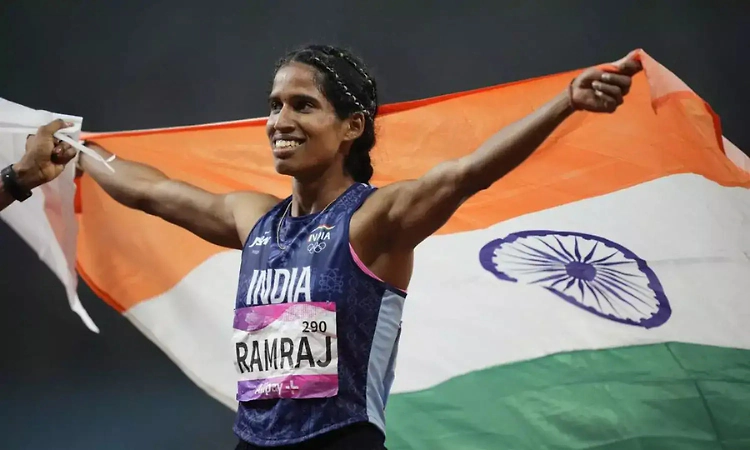 Vithya Ramraj wins bronze medal in women's 400m hurdles
