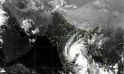 Cyclone Arnab's landfall process continues along Andhra coast