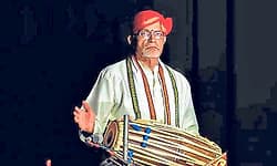 ಕಲೆ ಉದ್ಯಮವಾಗಿ ಮಾರ್ಪಟ್ಟಿದ್ದರಿಂದ ಮೂಲಸತ್ವಕ್ಕೆ ಧಕ್ಕೆ