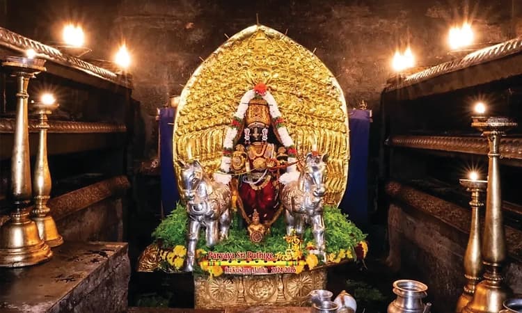 ದೇವರ ಪುಷ್ಪಾಲಂಕಾರ; ಇಂದಿನ ಫೋಟೋ ಆಲ್ಬಂ