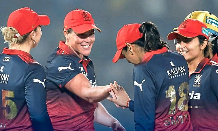 WPL: ಯುಪಿ ವಿರುದ್ಧ ಗೆದ್ದ ಆರ್‌ಸಿಬಿ: ನೇರವಾಗಿ ಫೈನಲ್‌ಗೆ ಲಗ್ಗೆ