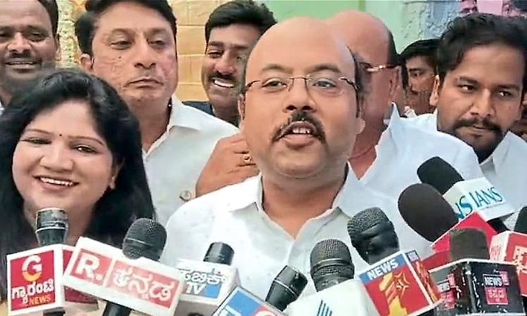 Dalit CM issue will arise if Siddaramaiah is removed, says Yathindra