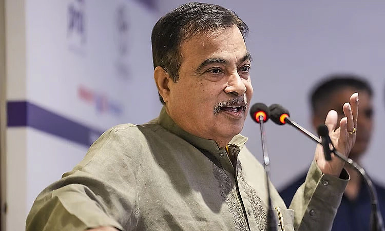 Govt not to register sleeper buses without inspection of fire detection systems, emergency exits: Gadkari