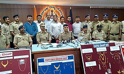 14 ಕಳ್ಳತನ ಪ್ರಕರಣದಲ್ಲಿ ಬೇಕಾಗಿದ್ದ 11 ಆರೋಪಿಗಳ ಬಂಧನ; ಗದಗ ಪೊಲೀಸರ ಭರ್ಜರಿ ಬೇಟೆ