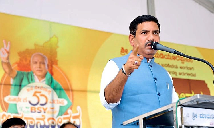 ದಸರಾ ಮಾದರಿ ಬಿಎಸ್‌ವೈ ಚಿತ್ರದುರ್ಗ ಪುರಪ್ರವೇಶ: ವಿಜಯೇಂದ್ರ