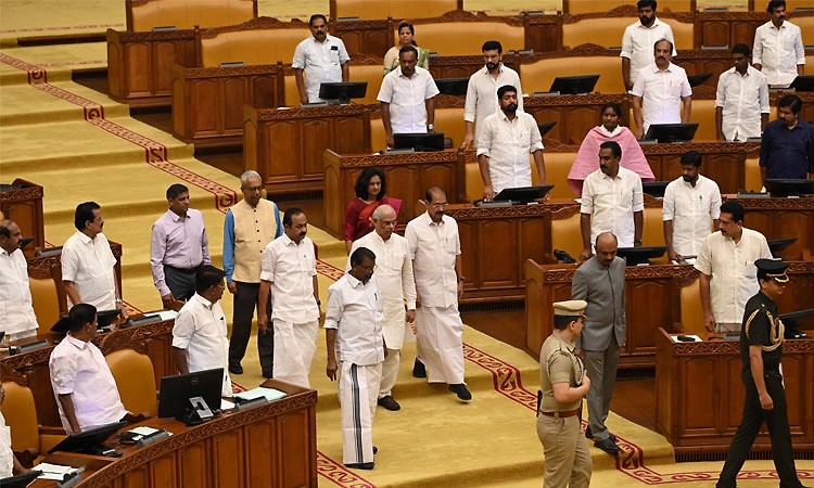 ಕೇರಳ ವಿಧಾನಸಭೆಯಲ್ಲಿ 'ವಂದೇ ಮಾತರಂ' ವಿವಾದ: ರಾಜ್ಯಪಾಲರ ಅಸಮಾಧಾನ