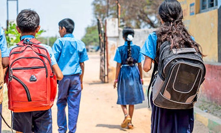 ಶನಿವಾರದ ಶಾಲಾ ಸಮಯ ಬದಲಾವಣೆ: ದ.ಕ.: ಮೊದಲ ದಿನ ಗೊಂದಲ, ಅನುಷ್ಠಾನ ಸವಾಲು
