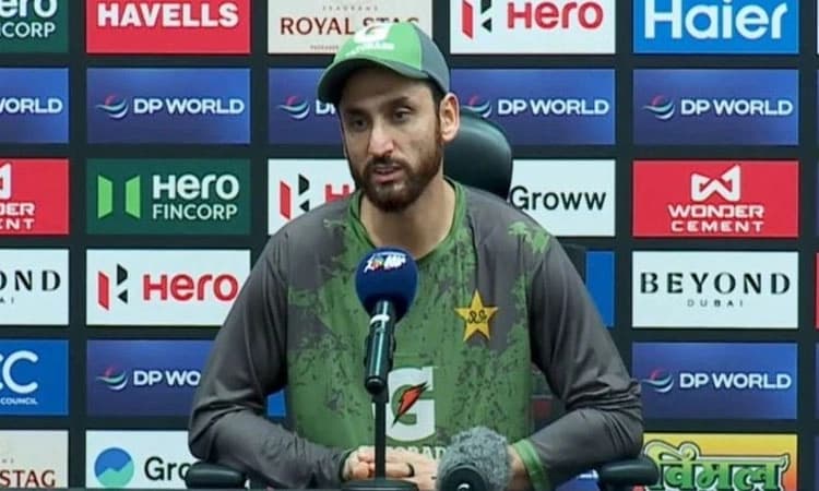 ಸೂರ್ಯ ಖಾಸಗಿಯಾಗಿ ಕೈಕುಲುಕಿ ಸಾರ್ವಜನಿಕವಾಗಿ ನಿರಾಕರಿಸಿದರು: ಪಾಕ್ ನಾಯಕ