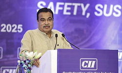 Petrol, diesel vehicles have no future in long term: Nitin Gadkari