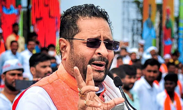 ಡಿಕೆಶಿ-ಜಾರಕಿಹೊಳಿ ಯಾರೂ ಅಲ್ಲ; ಮಲ್ಲಿಕಾರ್ಜುನ ಖರ್ಗೆ ಸಿಎಂ ಆಗುತ್ತಾರೆ: ಯತ್ನಾಳ್‌ ಭವಿಷ್ಯ