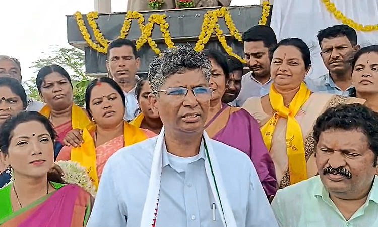 Hunsur: ಡಿಸೆಂಬರ್‌ನಿಂದ ರಸ್ತೆ ಗುಂಡಿ ಮುಚ್ಚುವ ಕಾರ್ಯಕ್ಕೆ ವೇಗ; ಸಚಿವ ಸತೀಶ್ ಜಾರಕಿಹೋಳಿ