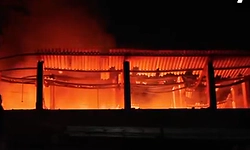 Over 150 shops gutted in fire at Vasco market in Goa; no injuries