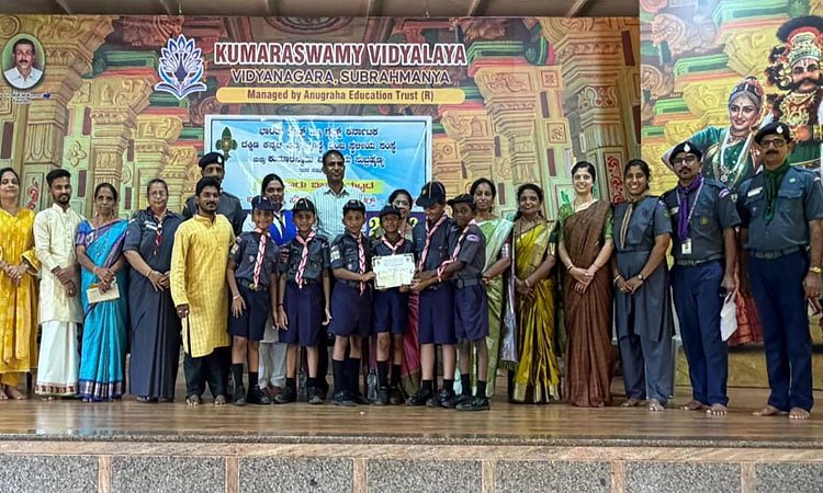 ಮೈಸೂರು ವಿಭಾಗ ಮಟ್ಟದ ದೇಶಭಕ್ತಿ ಗಾಯನ ಸ್ಪರ್ಧೆ: ಆಳ್ವಾಸ್‌ಗೆ 3 ವಿಭಾಗಗಳಲ್ಲಿ ಪ್ರಥಮ ಸ್ಥಾನ