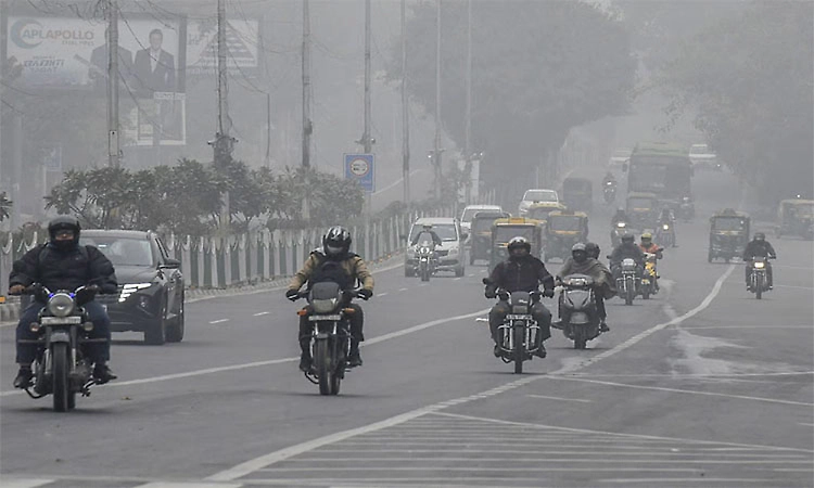 Cold winds sweep Bengaluru ahead of winter, Temperature drops below normal