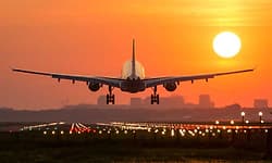 ಲ್ಯಾಂಡಿಂಗ್ ವೇಳೆ ವಿಮಾನದಲ್ಲಿ ತಾಂತ್ರಿಕ ದೋಷ... ಪೈಲೆಟ್ ಸಮಯಪ್ರಜ್ಞೆ, ತಪ್ಪಿದ ದುರಂತ