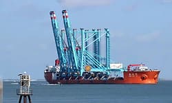 5 ಕ್ರೇನ್ ಸಾಗಿಸಲು 3 ಸಾಗರಗಳಲ್ಲಿ 3 ತಿಂಗಳು, 37000 ಕಿಮೀ ಪಯಣ!